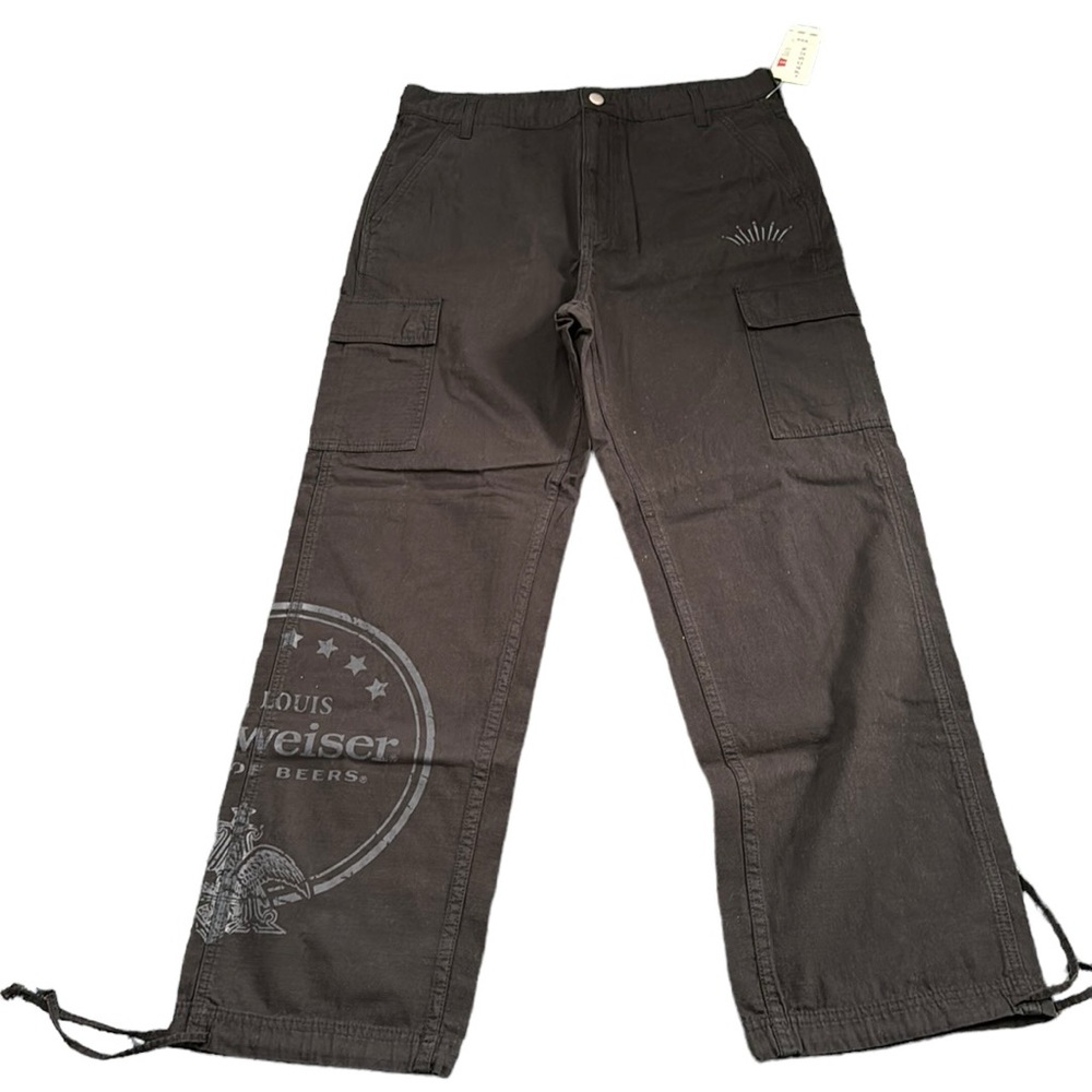 PacSun Budweiser Collab Cargo Pants in Black. Size 34. NWT